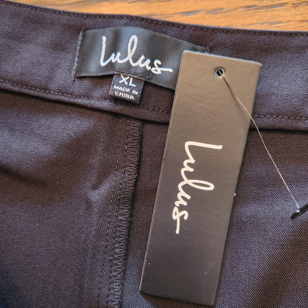 NEW Lulu's Black Side Zip Dress Pants XL - Picture 4 of 5